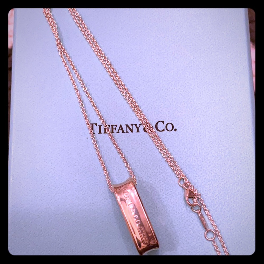 AUTHENTIC Tiffany and Co 1837 necklace